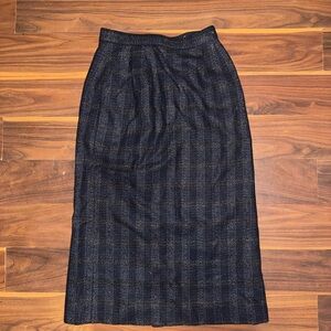 Vintage 100% wool pencil skirt